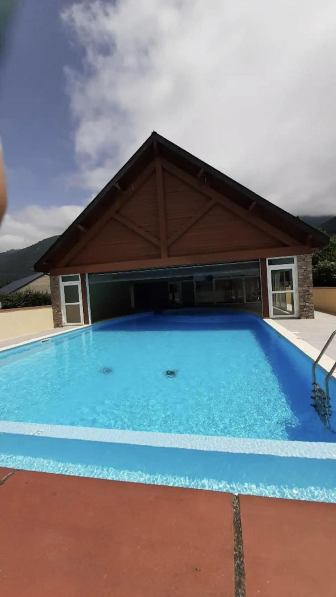 Appart T 3 Bagneres-De-Luchon Vue Montagne - Piscine Mi Juin Екстериор снимка